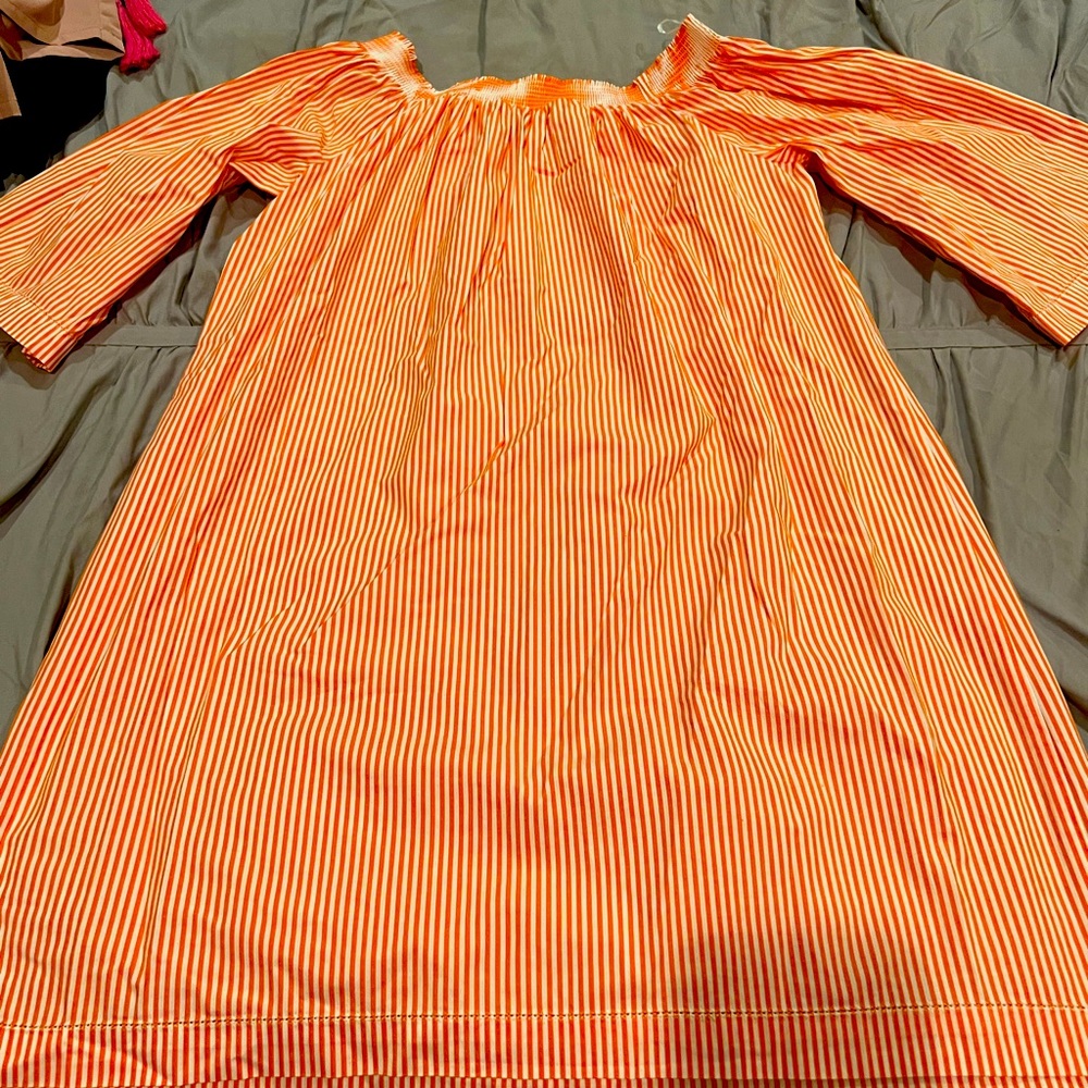 Off shoulder shift dress size L